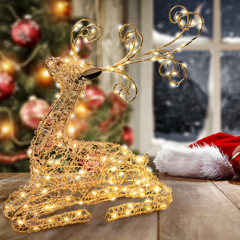 Renna Di Babbo Natale Sdraiata